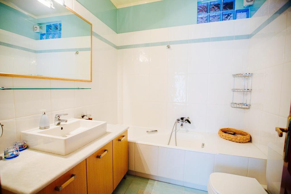 Loft Near The Beach Loutraki  Ngoại thất bức ảnh